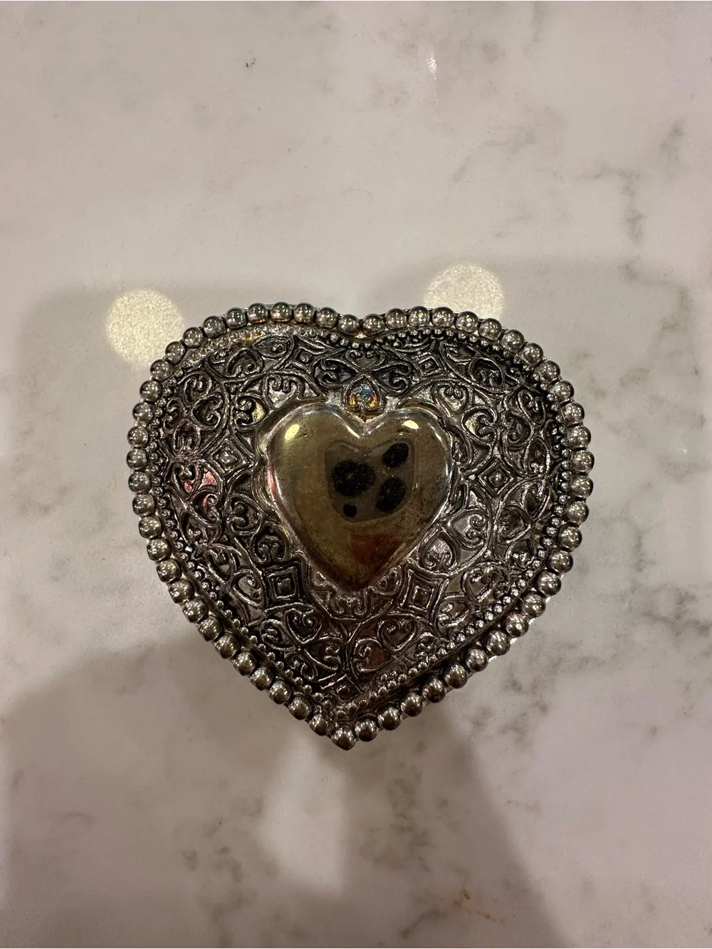 Heart-Shaped Silver Decorative Jewelry Trinket Box